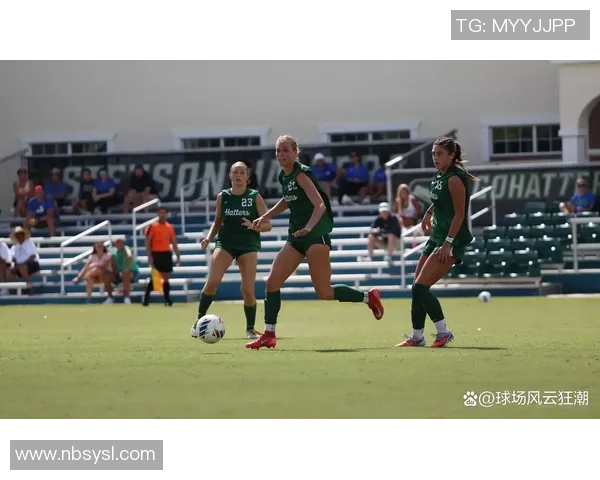 全球女足风云：国际女足球星如何改变赛场格局与未来发展趋势