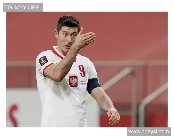 现役足球前十球星排名解析 他们为何能稳居全球顶尖行列 现役足球前十球星排名解析 他们为何能稳居全球顶尖行列